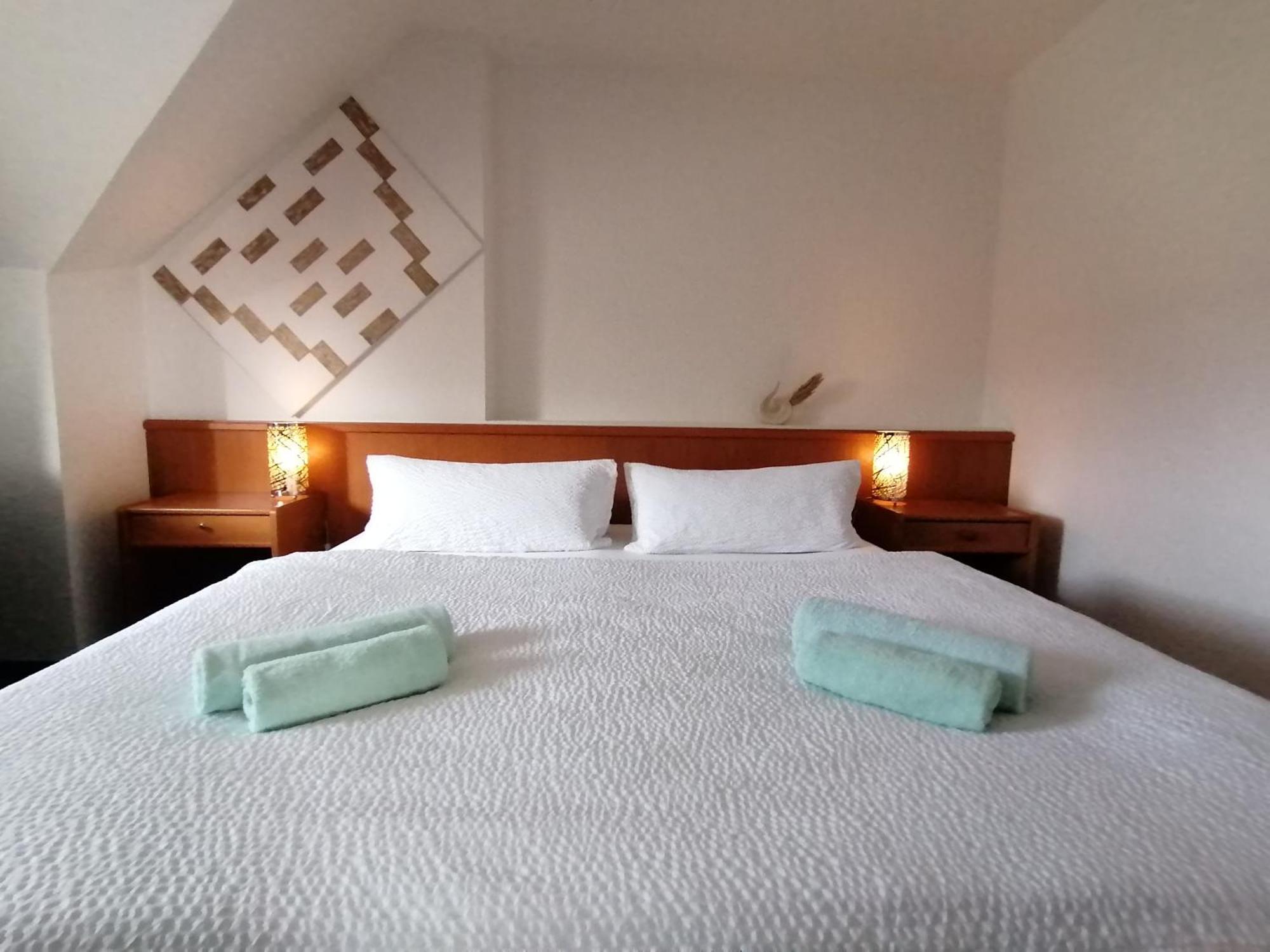 Domstadt Apartments Мерзебург Экстерьер фото
