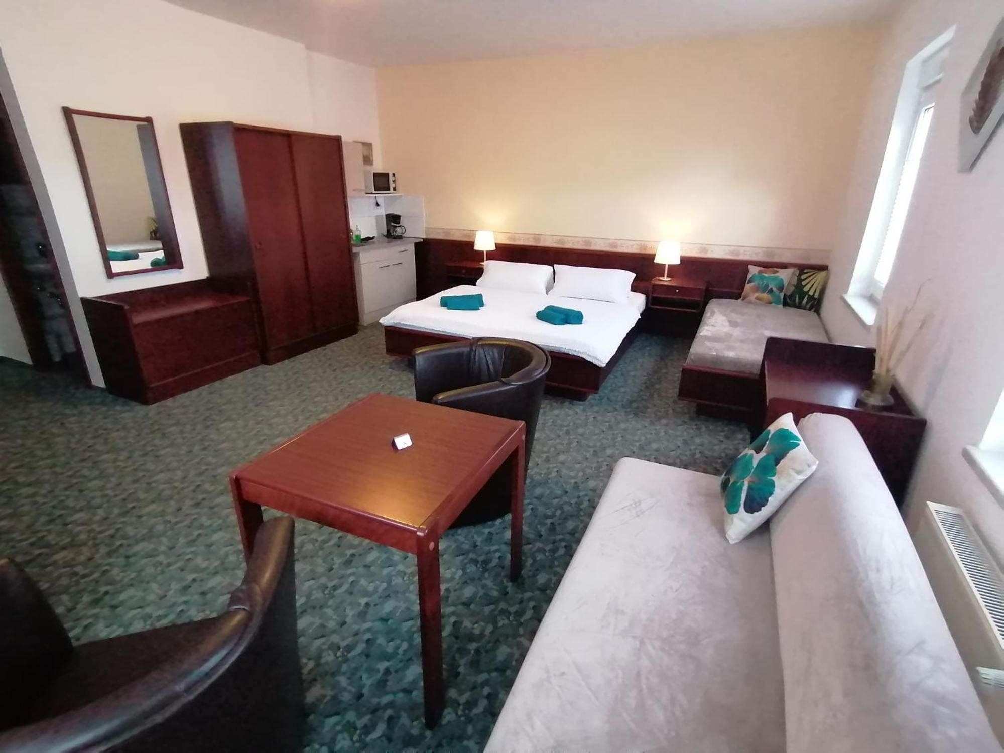 Domstadt Apartments Мерзебург Экстерьер фото