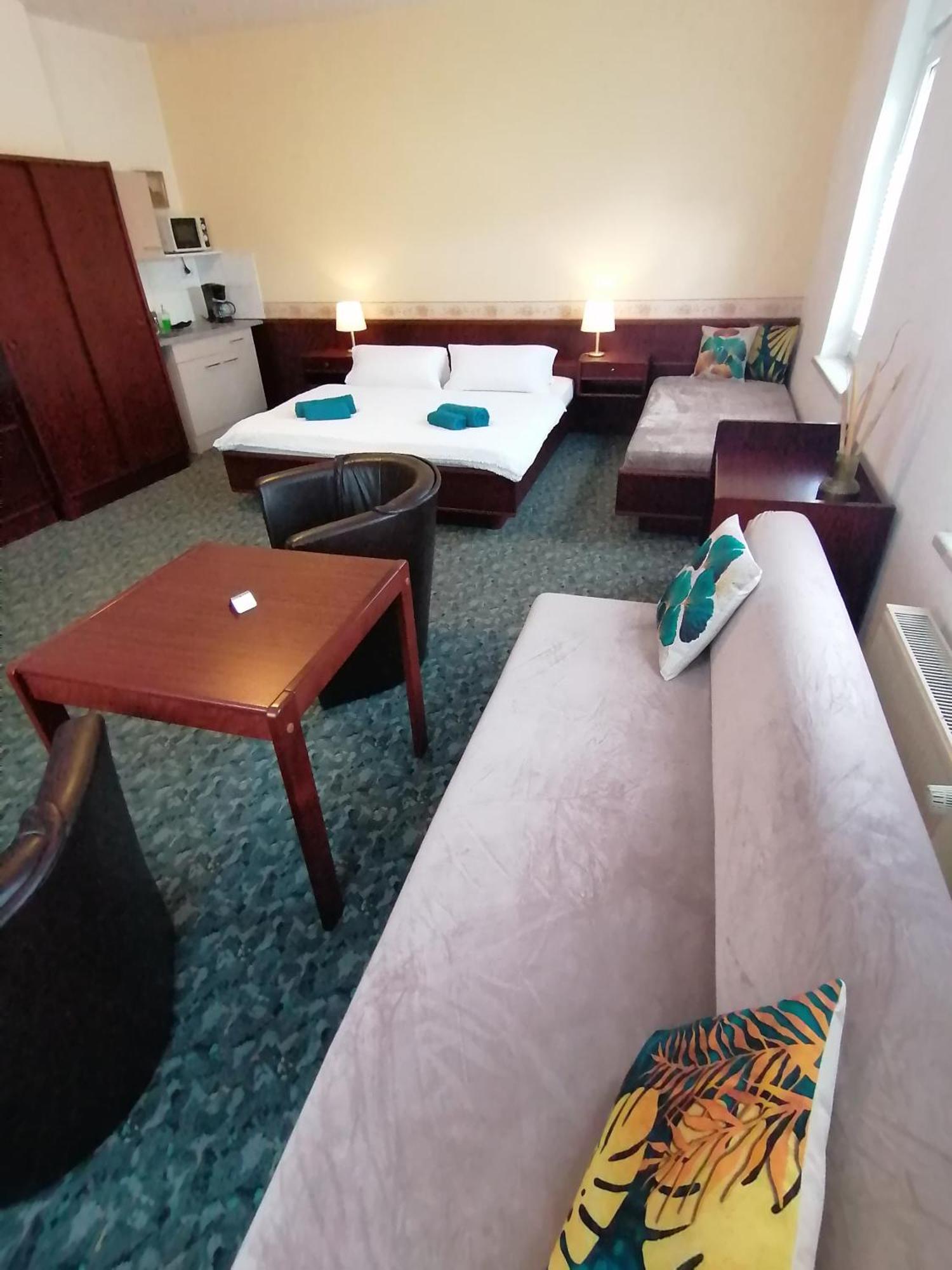 Domstadt Apartments Мерзебург Экстерьер фото