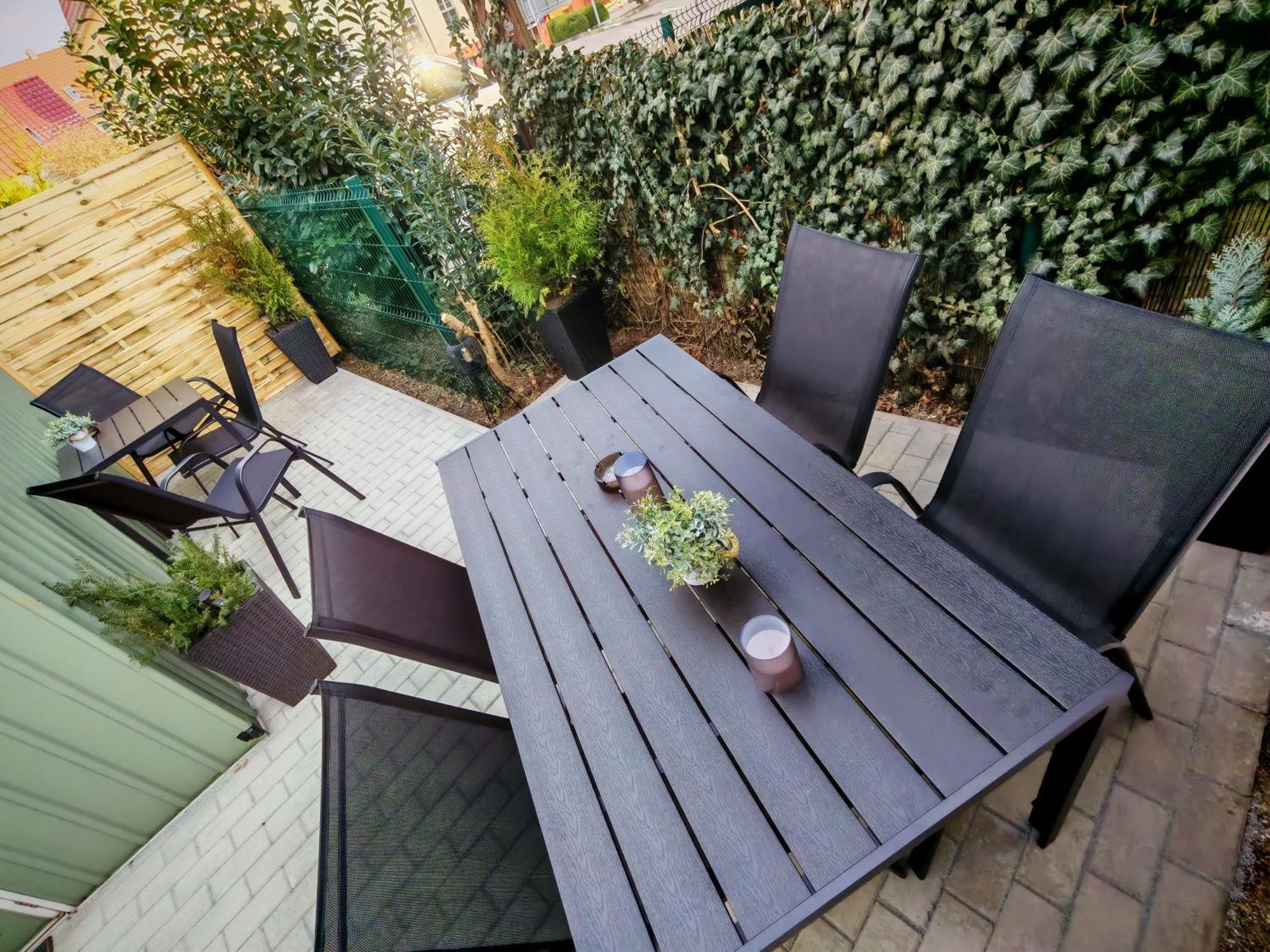 Domstadt Apartments Мерзебург Экстерьер фото